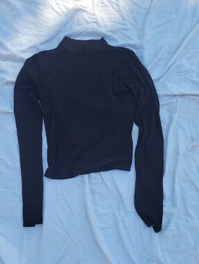 Olivia Rae Black Ribbed Long-Sleeve Mock Neck Top Size Small